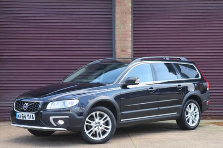 VOLVO XC70 2.4 D5 SE Lux