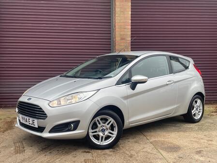 FORD FIESTA 1.0 T EcoBoost Zetec