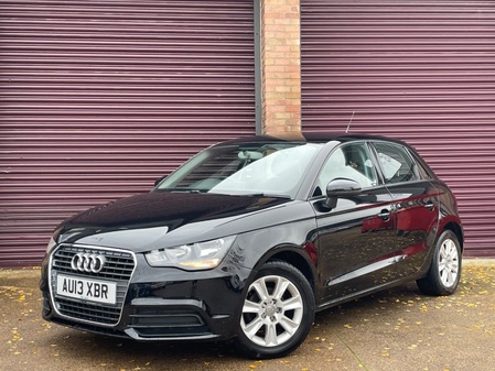 AUDI A1 SPORTBACK TFSI SE