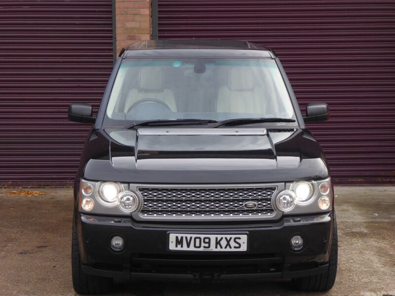 LAND ROVER RANGE ROVER