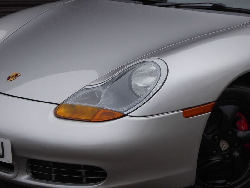 PORSCHE BOXSTER