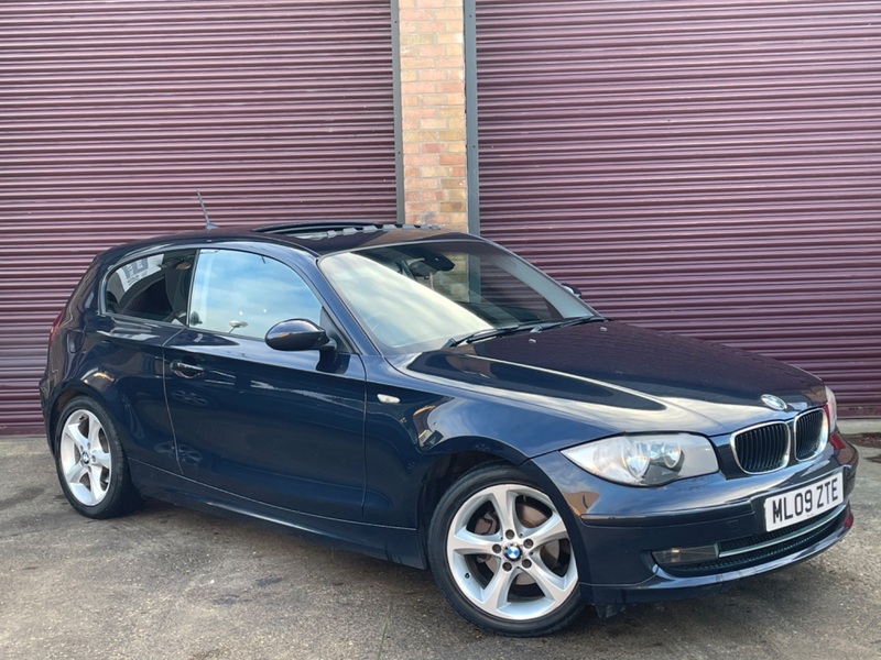 BMW 1 SERIES