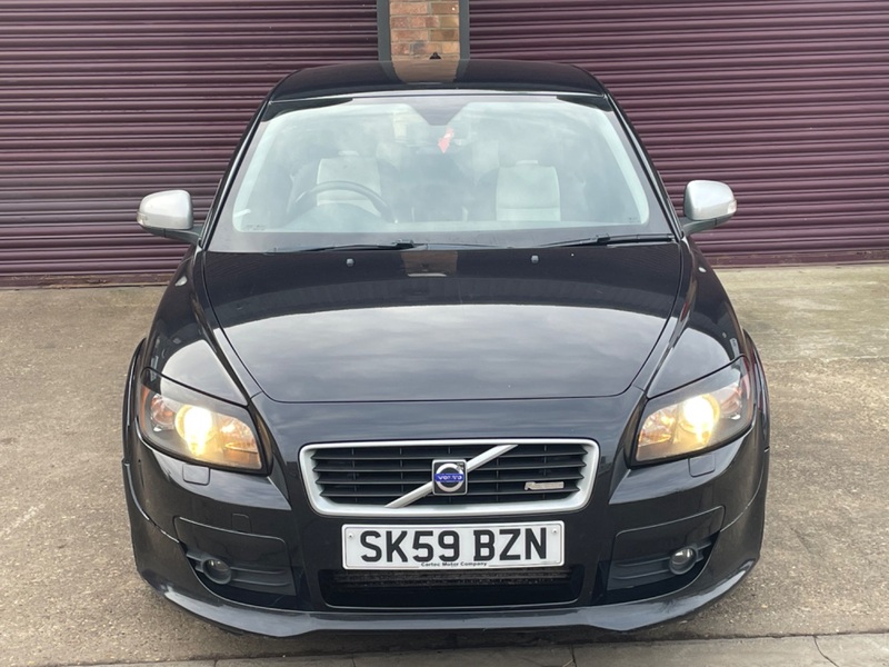 VOLVO C30