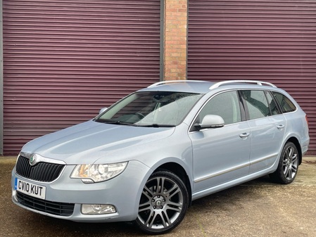 SKODA SUPERB ELEGANCE TDI CR