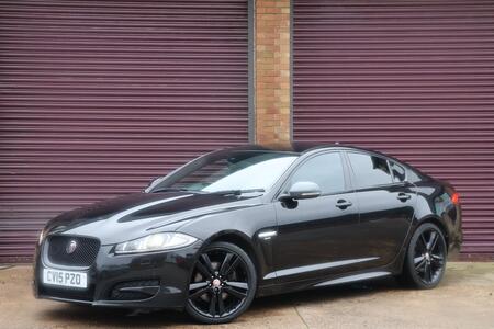 JAGUAR XF 2.2 d R-Sport Black